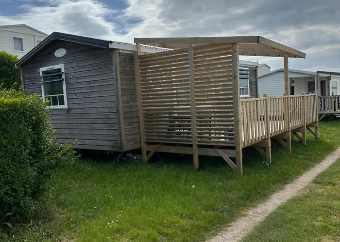 مكان تخييم Met Zeezicht لي بورتيل