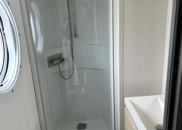 Met Zeezicht * لي بورتيل