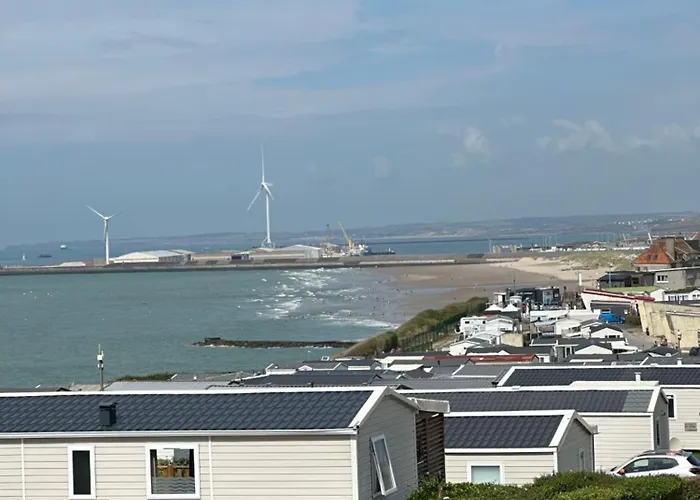 مكان تخييم Met Zeezicht